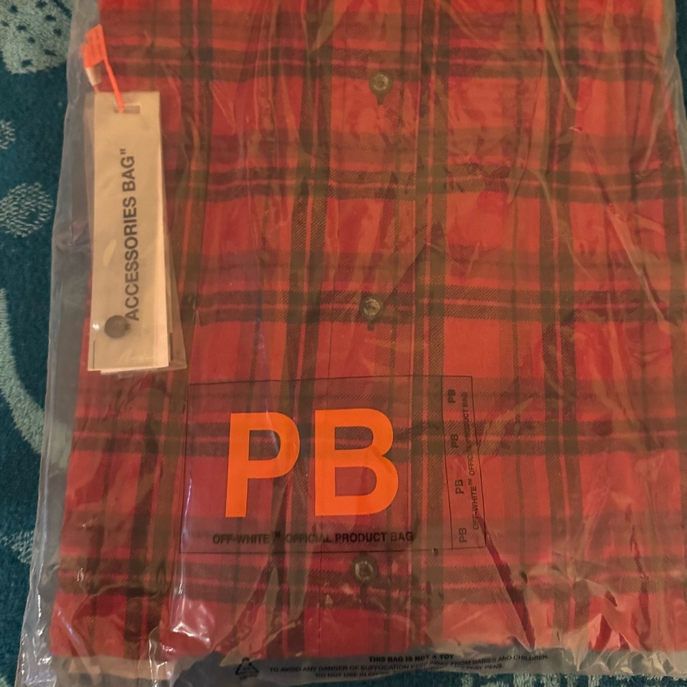 Off-White Flannel Button Up - Picture 7 of 8